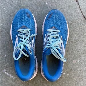 Brooks Adrenaline size 10
